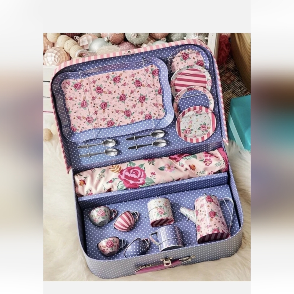 Matilda Jane "Time For Tea" Play Set NWT